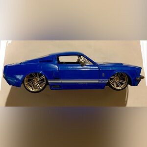 Blue and White Jada Bigtime 1967 Shelby Mustang GT500 Model